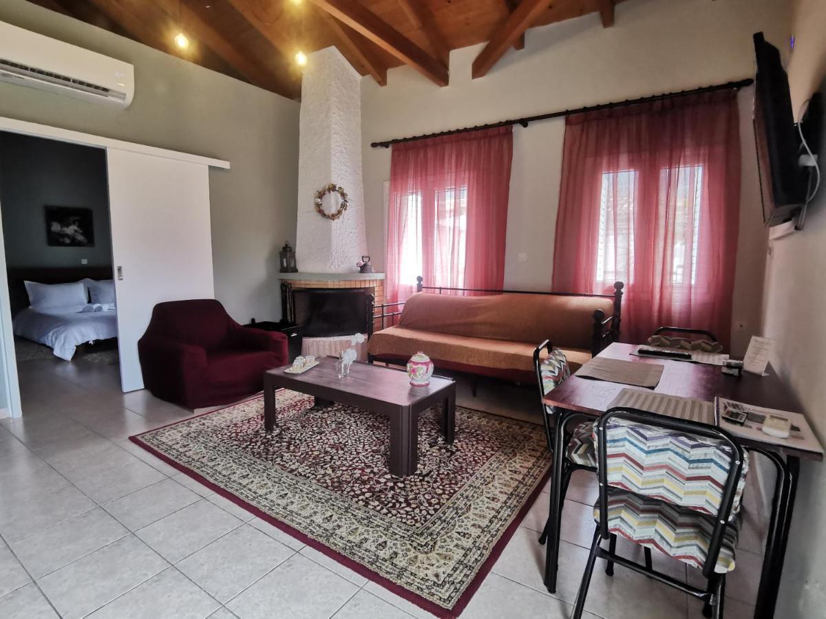 Thalia'S Stone House Villa Ipsilantis ภายนอก รูปภาพ